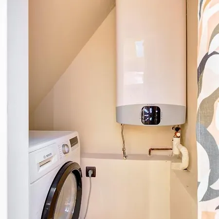 Bluestay 39 - Superb In Apartment *
