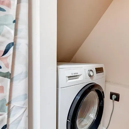 Bluestay 39 - Superb In